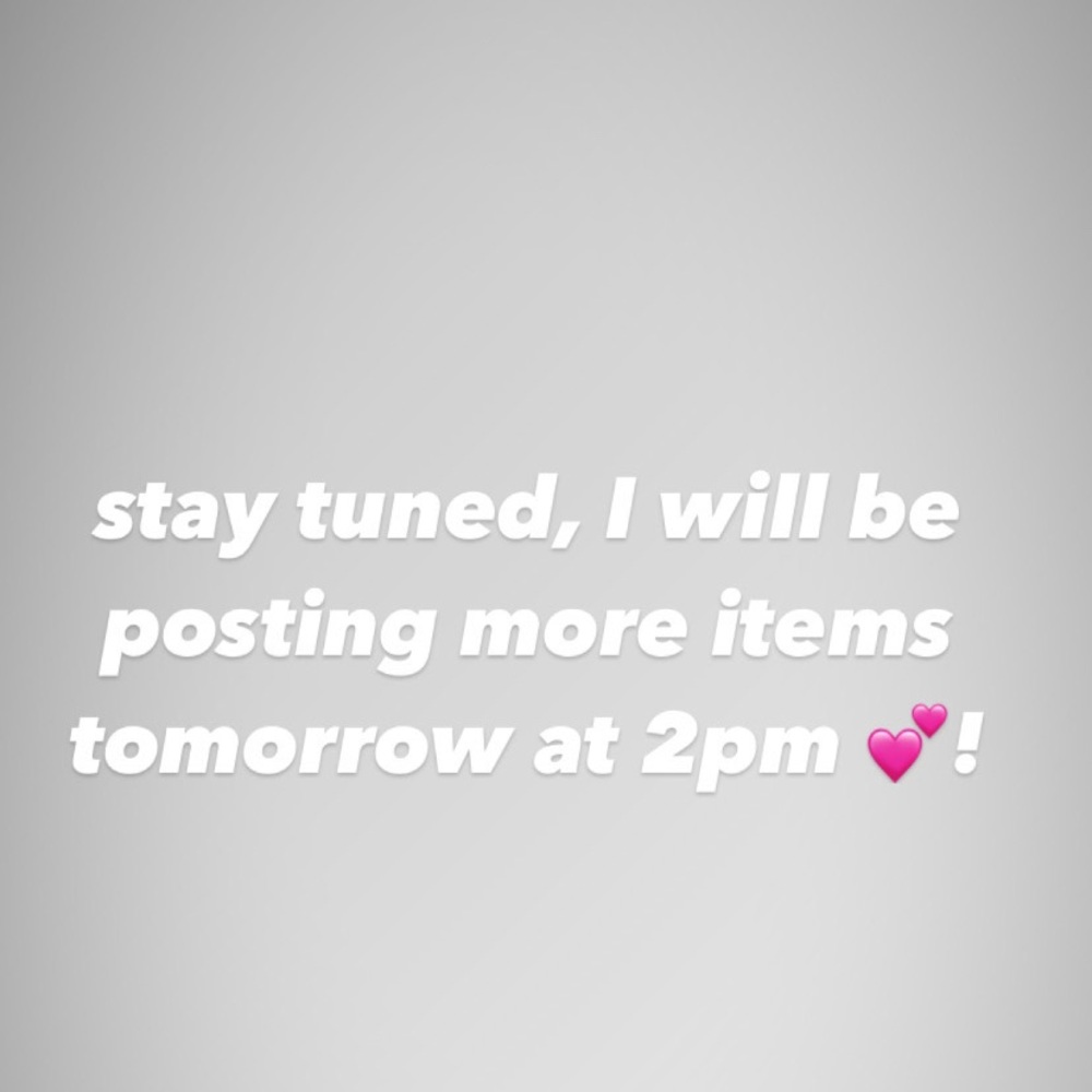 i will be posting clothing, shoes, accessories etc💕